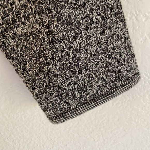 Romaye Black&White Knitted Jacket Sz L - Picture 4 of 6